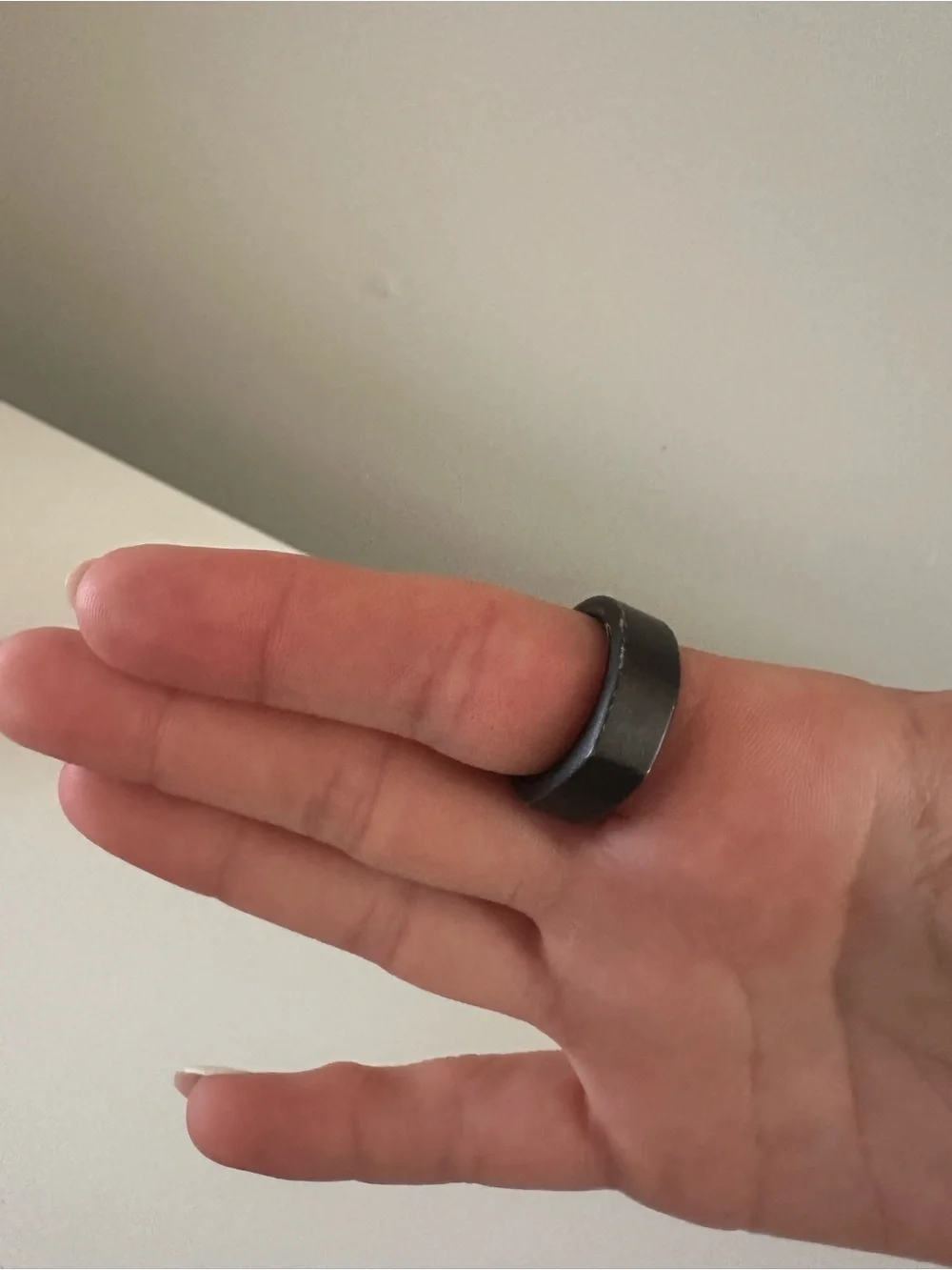 Oura Ring 3 - Stealth - Size 8